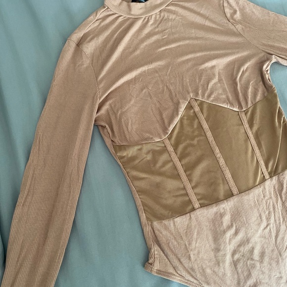 Stand Collar Mesh Insert Bodysuit - Picture 4 of 6